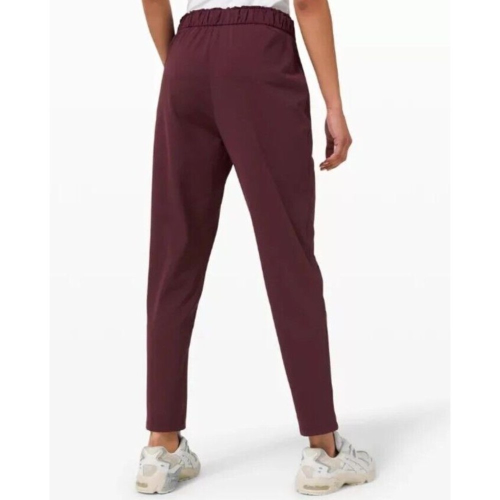LULULEMON Keep Moving Pant 7/8 High-Rise Cassis Women's 2 W5CWDS Elastic Waist - Picture 8 of 8